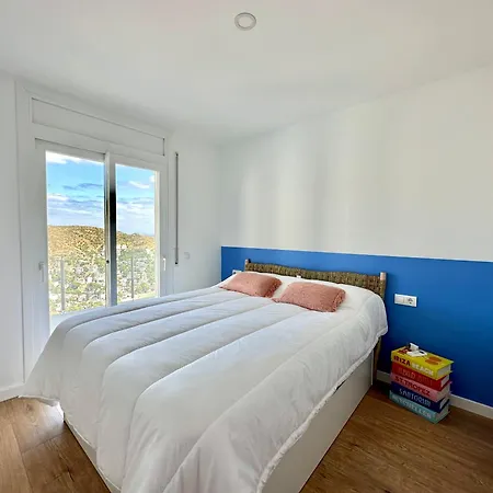 Villa - Canyelles Petites *